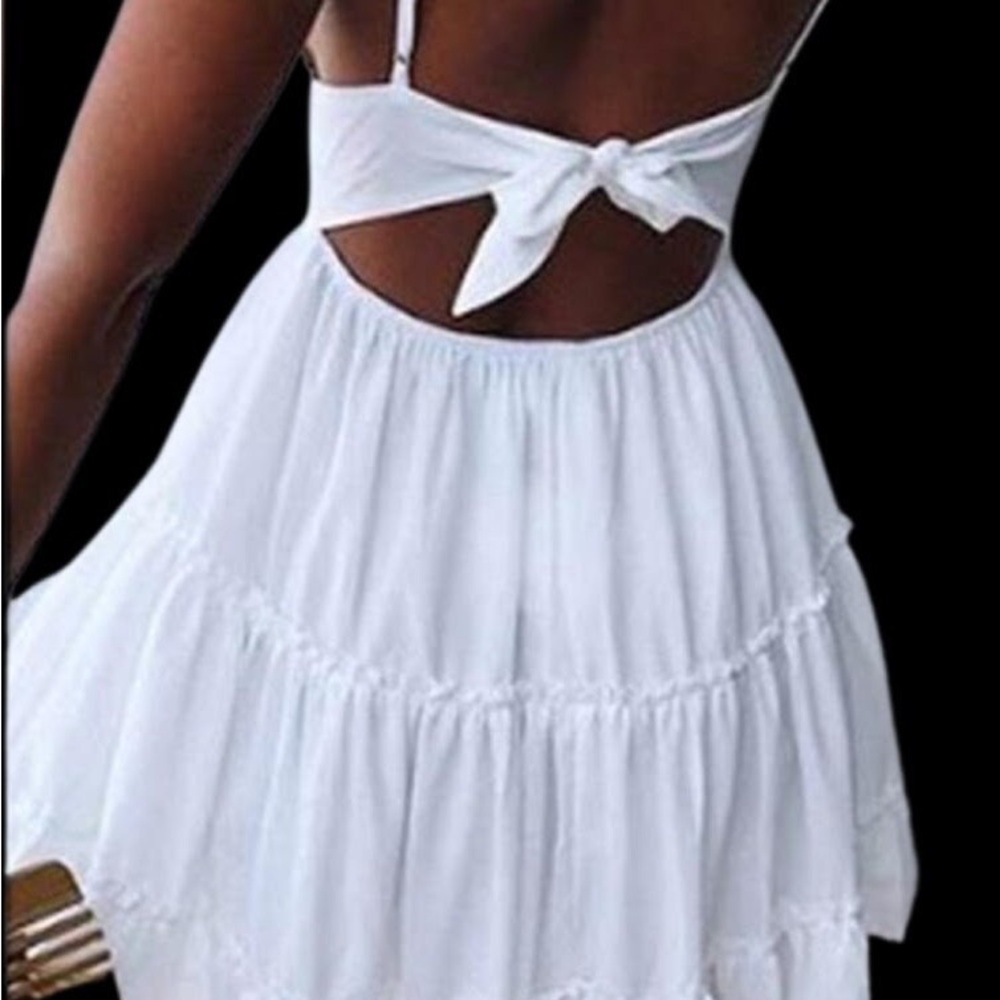 Chic White Backless Lace Dress - Picture 7 of 7
